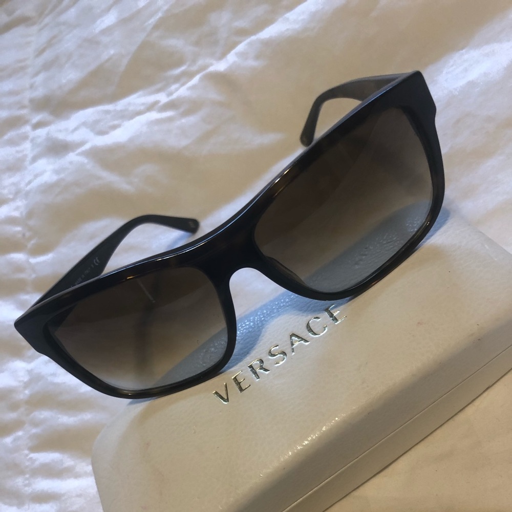 Versace sun glasses